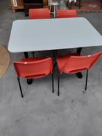 Bureau tafel met 4 kantine stoelen, Gebruikt, Ophalen