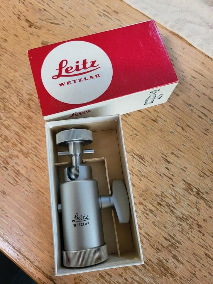 LEICA. Diverse. Lees!, Hobby en Vrije tijd, Overige Hobby en Vrije tijd, Ophalen of Verzenden