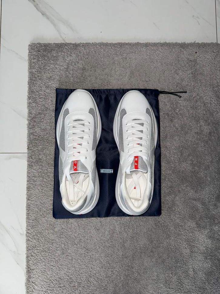 Prada Cup Sneakers – Wit – Maat 45, Kleding | Heren, Schoenen, Zo goed als nieuw, Wit, Ophalen of Verzenden