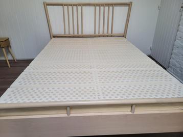 IKEA BJÖRKSNÄS bed 140x200 - afbeelding 2