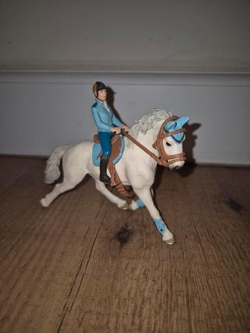 Schleich wedstrijdruiter 42111 beschikbaar voor biedingen
