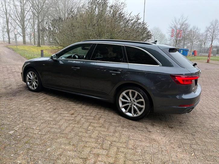Audi A4 2.0 Tfsi Ultra Mhev 190pk S Tronic 2018 Grijs, Auto's, Audi, Particulier, A4, ABS, Adaptive Cruise Control, Airbags, Airconditioning