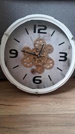 Industriele wandklok met draaiende tandwielen, Ophalen, Zo goed als nieuw, Wandklok