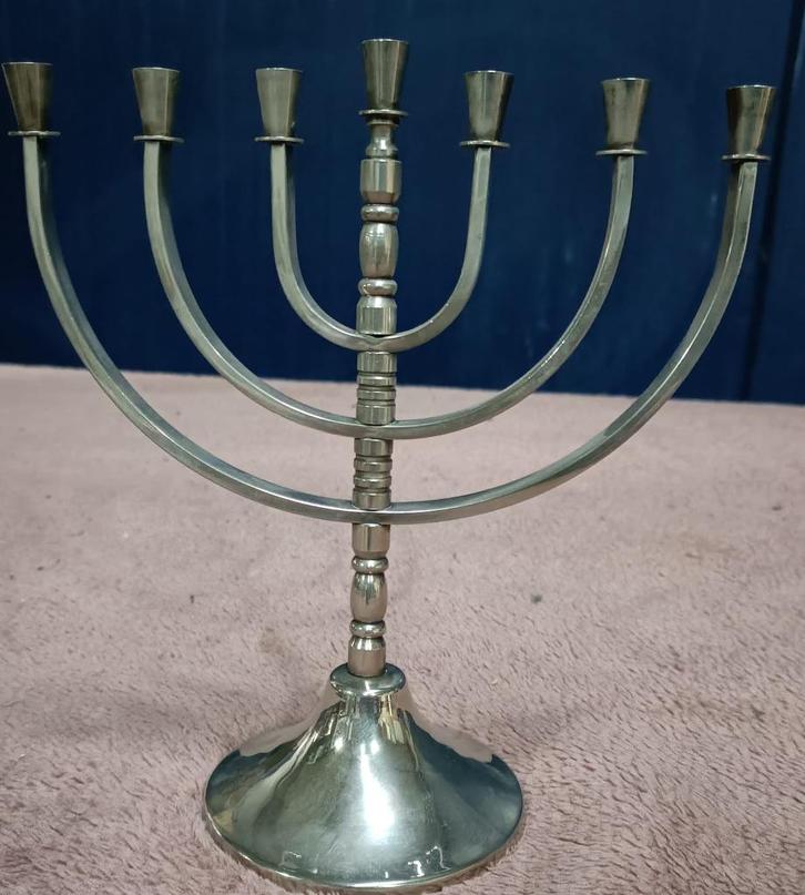 Menorah / joodse kandelaar / verzilverd, Antiek en Kunst, Antiek | Kandelaars, Overige materialen, Ophalen of Verzenden