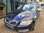 Volvo V70 2.5FT R-Design 230PK LEER / XENON / 20'' VELGEN, Auto's, Gebruikt, Zwart, Stoelverwarming, Handgeschakeld