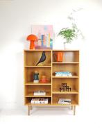 Vintage Deense boekenkast eiken | Danish bookcase oak veneer, Huis en Inrichting, Kasten | Overige, Ophalen of Verzenden, Zo goed als nieuw