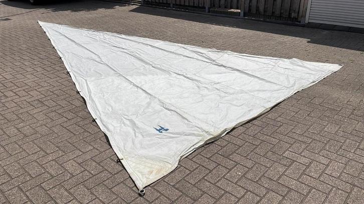 Genua VL 7,9m / OL 3,7m, Watersport en Boten, Zeilen en Zeiltoebehoren, Gebruikt, Genua of Fok, 3 tot 6 meter, 6 meter of meer