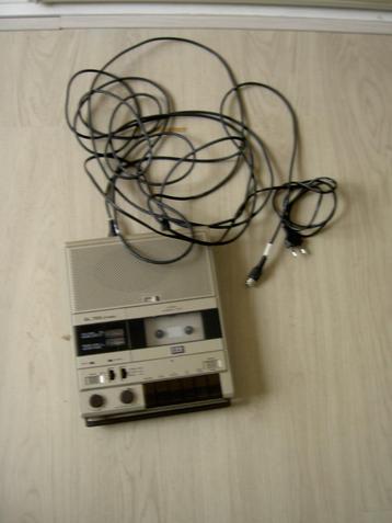 casette deck vintage ITT SL 700 beschikbaar voor biedingen