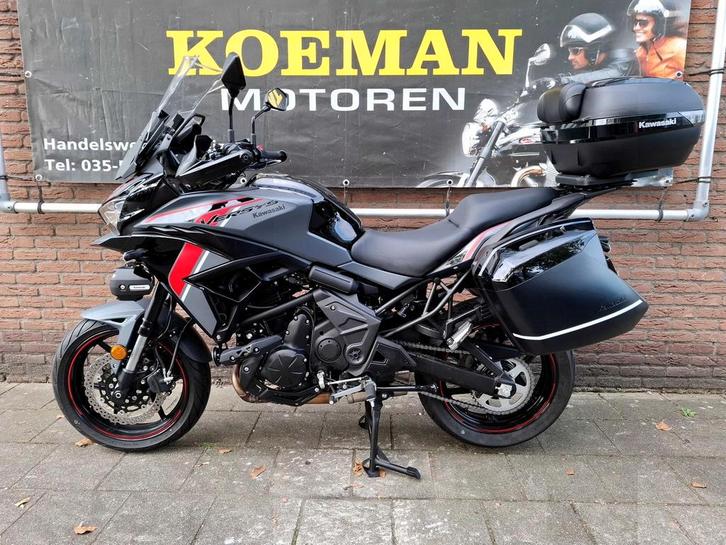 *VERKOCHT* KAWASAKI VERSYS 650 GRAND TOURER (bj 2024) 6000km, Motoren, Motoren | Kawasaki, Bedrijf, Overig, meer dan 35 kW, 2 cilinders