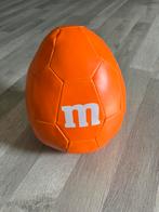M&M bal nieuw, Sport en Fitness, Handbal, Ophalen of Verzenden, Zo goed als nieuw, Bal