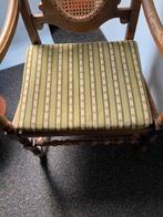 2 HANDGEBORDUURDE zitkussens tbv antieke armleuningstoelen, Huis en Inrichting, Woonaccessoires | Kussens, Ophalen of Verzenden