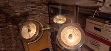 Mooie staande lamp met 3 lampen beschikbaar voor biedingen