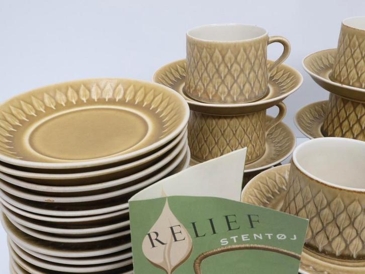 Vintage kop en schotel | Jens Quistgaard | Nissen Kronjyden, Antiek en Kunst, Antiek | Servies compleet, Ophalen of Verzenden