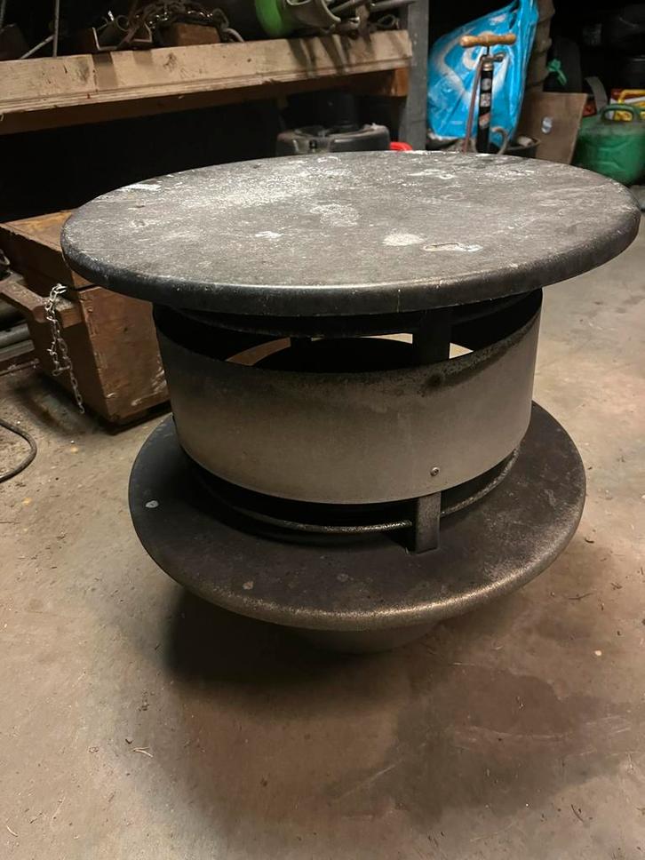 Trega Schoorsteenkap 250mm, Doe-het-zelf en Verbouw, Overige Doe-het-zelf en Verbouw, Gebruikt, Ophalen of Verzenden