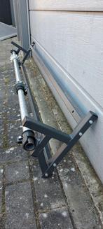 Afroller voor grote rollen papier/plastic etc - wandmontage, Doe-het-zelf en Verbouw, Ophalen, Zo goed als nieuw