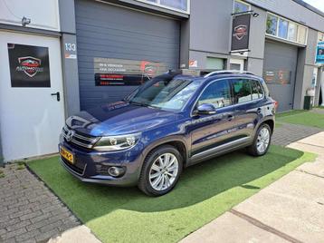 Volkswagen Tiguan 1.4 TSI Sport&Style Pano Cruise Clima PDC beschikbaar voor biedingen