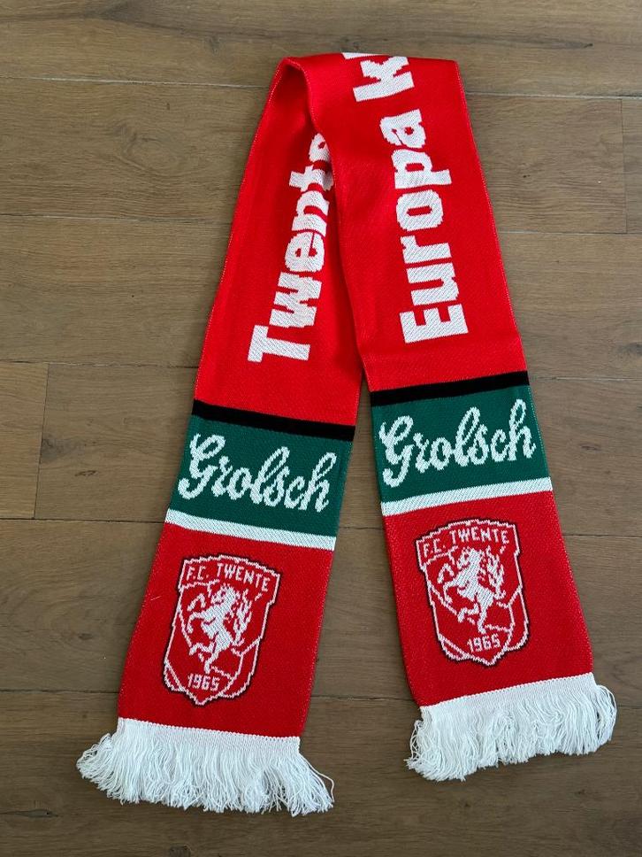 NIEUWE sjaal van: F.C. TWENTE - GROLSCH, Verzamelen, Sportartikelen en Voetbal, Nieuw, Vaantje of Sjaal, F.C. Twente, Ophalen of Verzenden