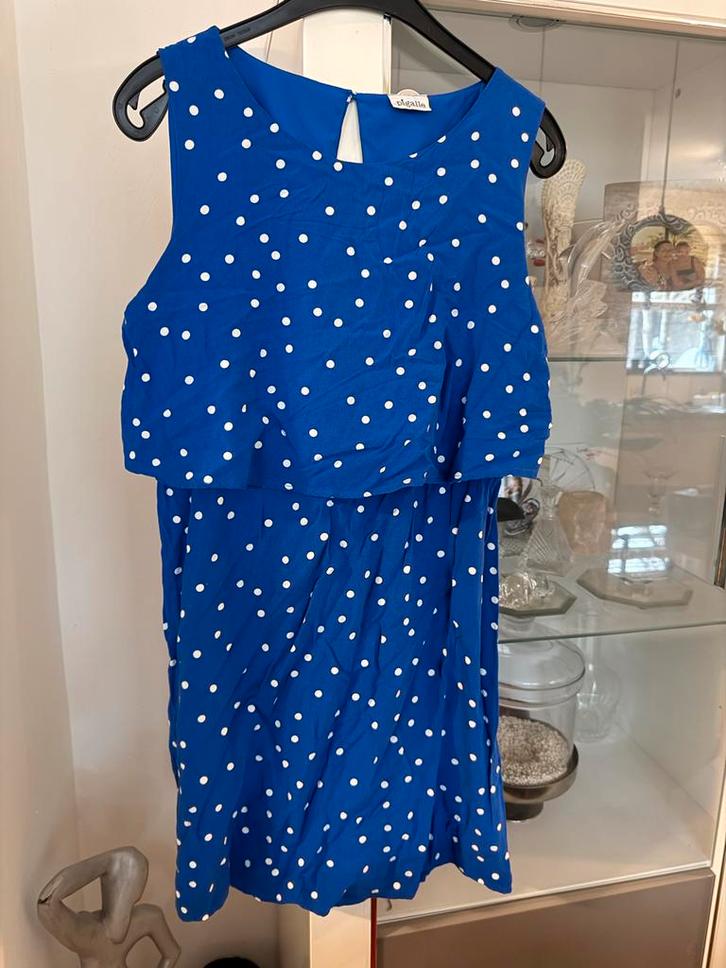 Blauwe Pigalle jurk met stippen - Maat M, Kleding | Dames, Jurken, Zo goed als nieuw, Maat 38/40 (M), Blauw, Boven de knie, Ophalen of Verzenden