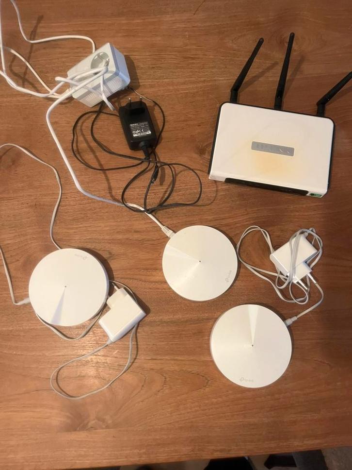 3 set Deco M5 wifi systeem / tp link, Computers en Software, WiFi-versterkers, Zo goed als nieuw, Ophalen of Verzenden