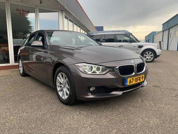 Bmw 3-serie 320i Executive