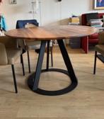 Harvink Fier Rond  eettafel / notenhout, Huis en Inrichting, Tafels | Eettafels, Ophalen, Gebruikt, 100 tot 150 cm, Rond