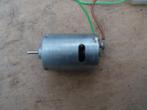 Elektromotor Mini 12 volt links en rechts draaiend, Ophalen of Verzenden, Gebruikt