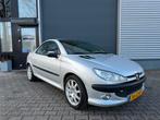 Nette Peugeot 206 1.6 16V CABRIO | nieuwe apk, Auto's, Voorwielaandrijving, Elektrische ramen, Zwart, 4 cilinders