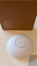 Unifi AP AC Pro - Perfecte WiFi Dekking, Computers en Software, Accesspoints, Ophalen of Verzenden, Zo goed als nieuw
