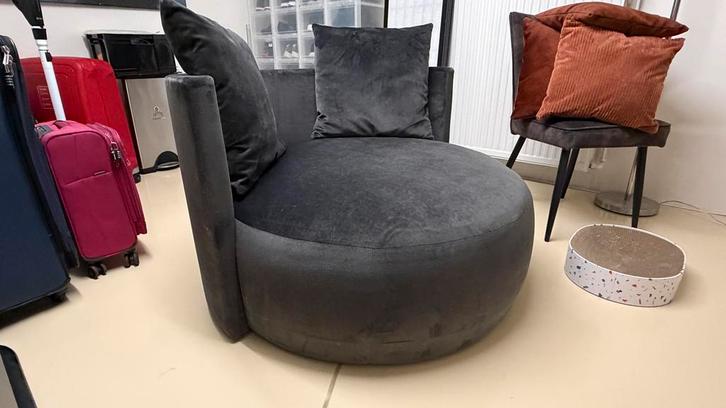 Ronde Sofa, Huis en Inrichting, Fauteuils, Zo goed als nieuw, Stof, 100 tot 125 cm, 75 tot 100 cm, Ophalen