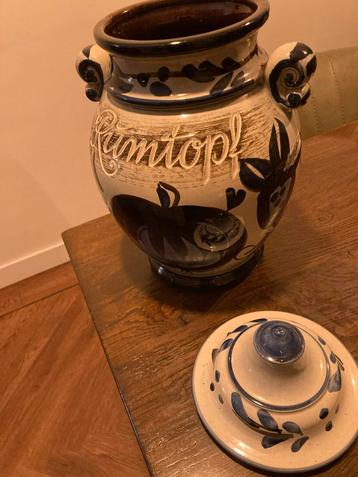 Rumtopf Pot met Deksel beschikbaar voor biedingen