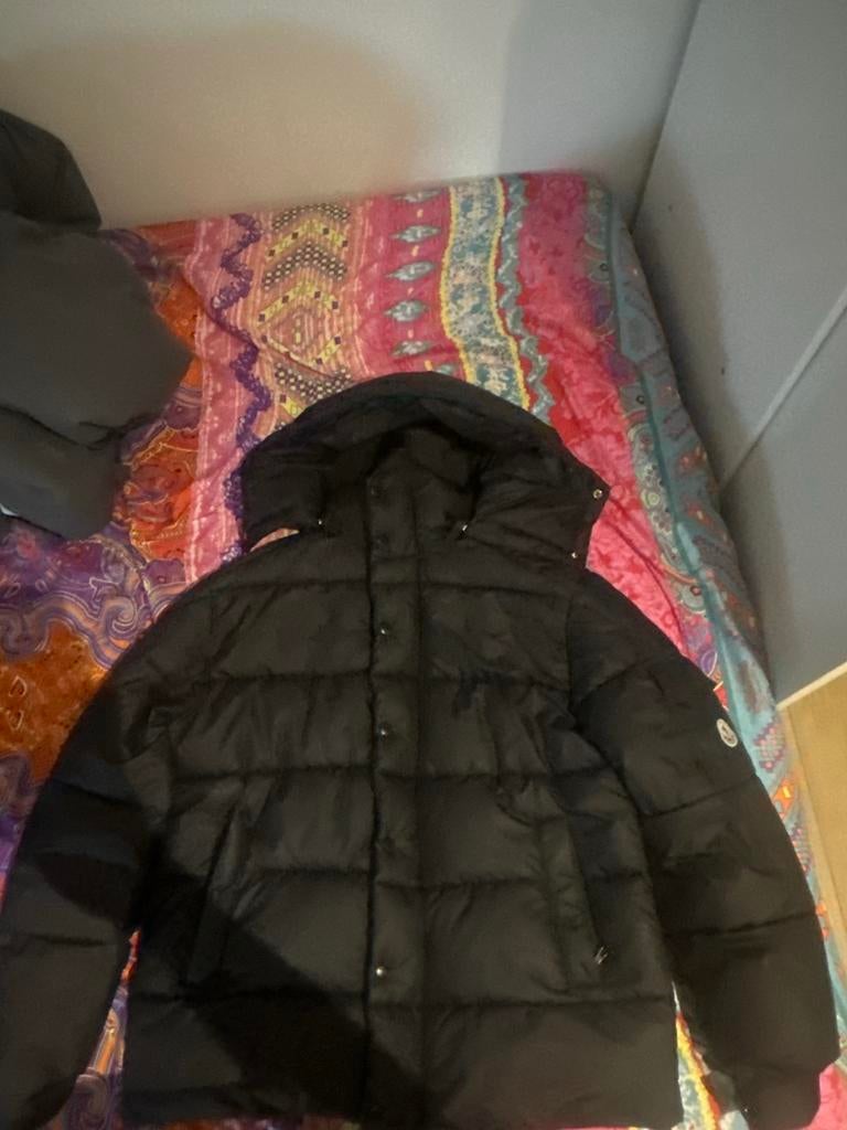 Moncler Jas Maat S - Goedkoop!, Ophalen of Verzenden, Zo goed als nieuw, Maat 46 (S) of kleiner, Zwart