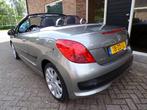 Peugeot 207 CC 1.6-16V T Sport Leder / Airco, Auto's, Voorwielaandrijving, Gebruikt, Zwart, 4 cilinders