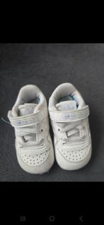 Adidas schoen (maat 18), Kinderen en Baby's, Babykleding | Schoentjes en Sokjes, Ophalen of Verzenden, Zo goed als nieuw, Jongetje of Meisje