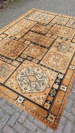 Prachtig mega groot XXL vintage okergeel groen tapijt, Perzisch, 200 cm of meer, Ophalen of Verzenden, Zo goed als nieuw