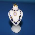 sieradenhouder met sieraden . blauw  ., Verzenden, Poppenhuis