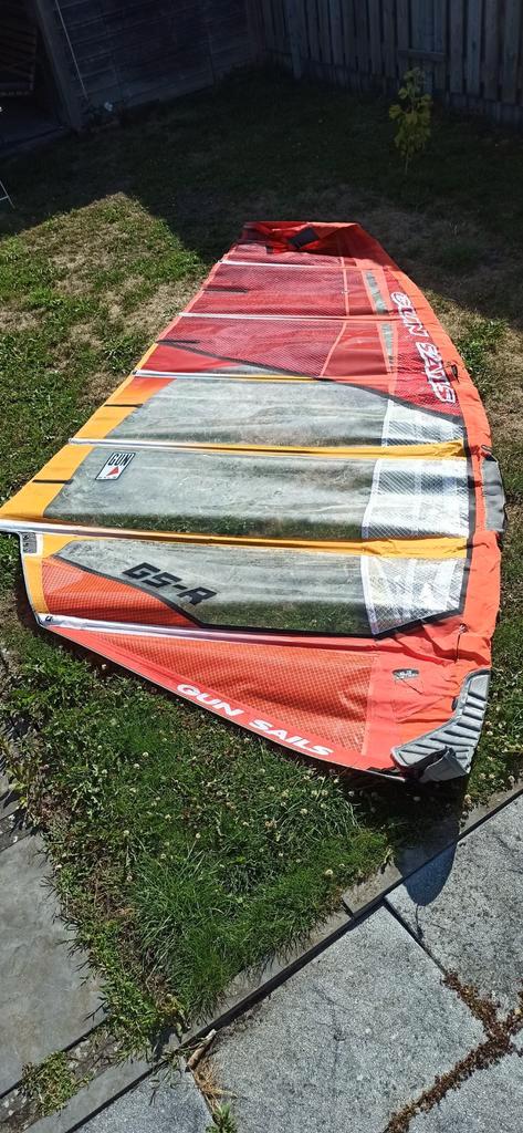 Gun Sails GS-R 6,3 en Vector 7,5 compleet met masten en giek, Watersport en Boten, Windsurfen, Gebruikt, Complete set, Minder dan 250 cm