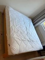 Bed + matras - Gratis op te halen in Tilburg!, Ophalen, Gebruikt, Bruin, Tweepersoons