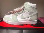 Air Jordan 1 High OG Seafoam, Ophalen of Verzenden, Zo goed als nieuw, Overige kleuren