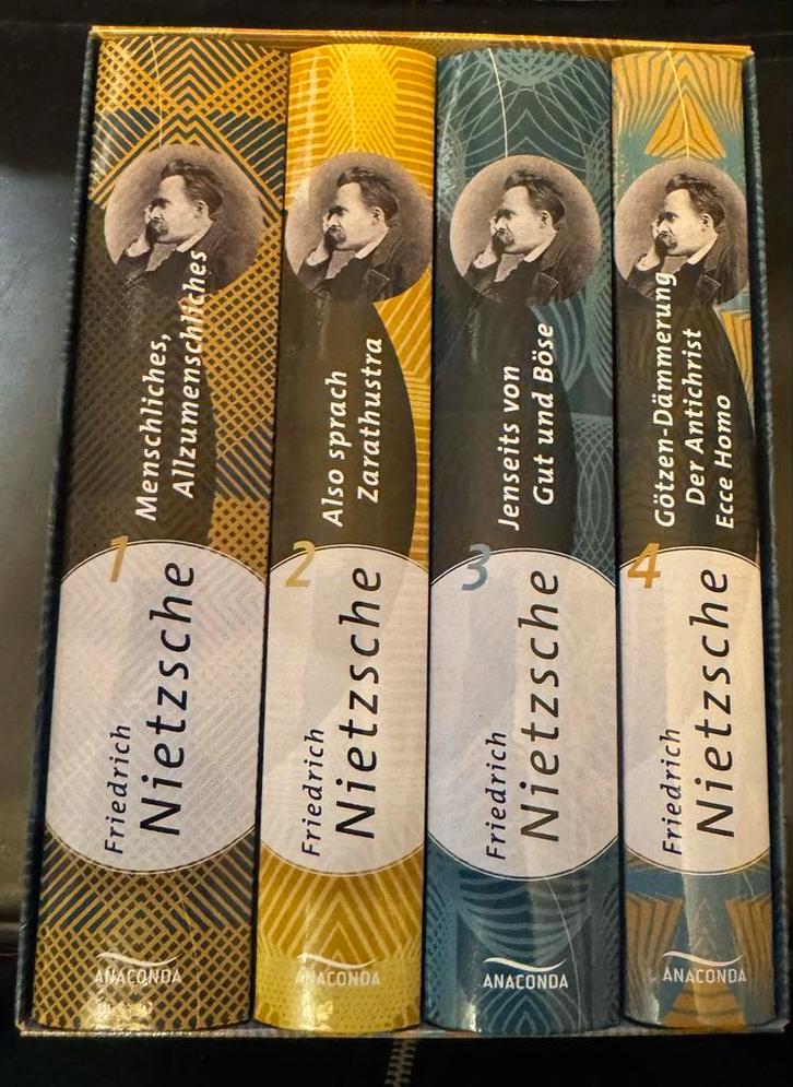 Friedrich Nietzsche Boekenset - 4 Banden, Keulen 2021, Boeken, Filosofie, Zo goed als nieuw, Cultuurfilosofie, Ophalen of Verzenden