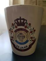 Juliana 25 jaar koningin herinneringsbeker, Ophalen of Verzenden, Tijdschrift of Boek