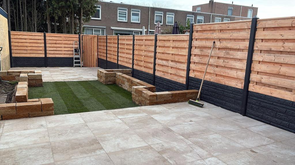 Stratenmaker - bestrating - hovenier - betaalbaar, Diensten en Vakmensen, Tuinmannen en Stratenmakers, Bestrating