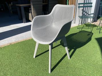 Tuinstoel Kuipmodel, Super sterk, Modern, Kleur Stone Grey beschikbaar voor biedingen