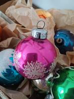 Dozen oude lot 11 gekleurde  kerstballen  en piek brocante, Diversen, Kerst, Ophalen