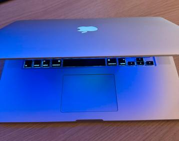 MacBook Pro / Retina / 15-inch / i7 / 512gb SSD / AMD beschikbaar voor biedingen