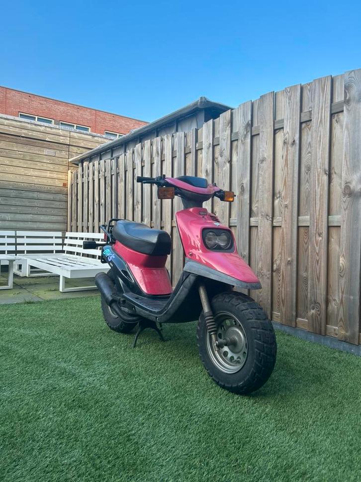 Yamaha bws 1992 vivid red, Fietsen en Brommers, Brommeronderdelen | Scooters, Zo goed als nieuw, Yamaha, Overige typen, Ophalen