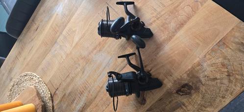 Avid carp ACR 12000 2x Molens met Fox lijn 0.37mm camo 380m, Watersport en Boten, Hengelsport | Karpervissen, Zo goed als nieuw