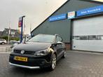 Volkswagen POLO 1.2 TSI Cross Polo, Auto's, Euro 6, Met garantie (alle), Zwart, Handgeschakeld