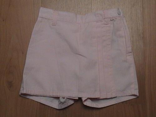 H&M korte roze broek flapje erover lijkt op rok voren NIEUW, Kinderen en Baby's, Kinderkleding | Maat 116, Nieuw, Meisje, Broek
