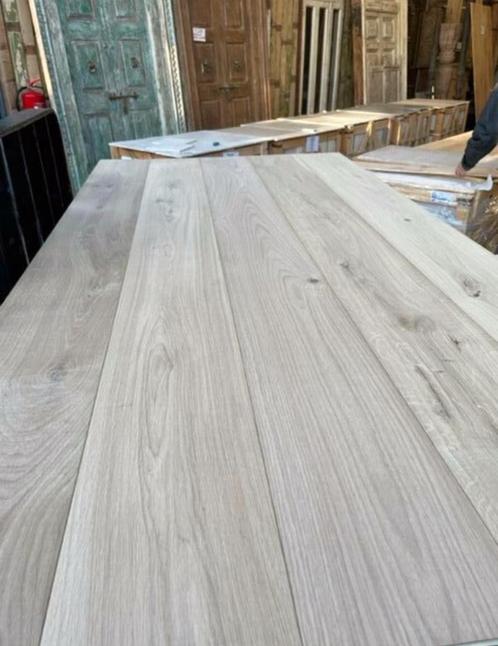 EIKEN VLOER TOPKWALITEIT GEOLIED HOUTEN VLOEREN Wood &Stones, Huis en Inrichting, Stoffering | Vloerbedekking, Nieuw, 75 m² of meer