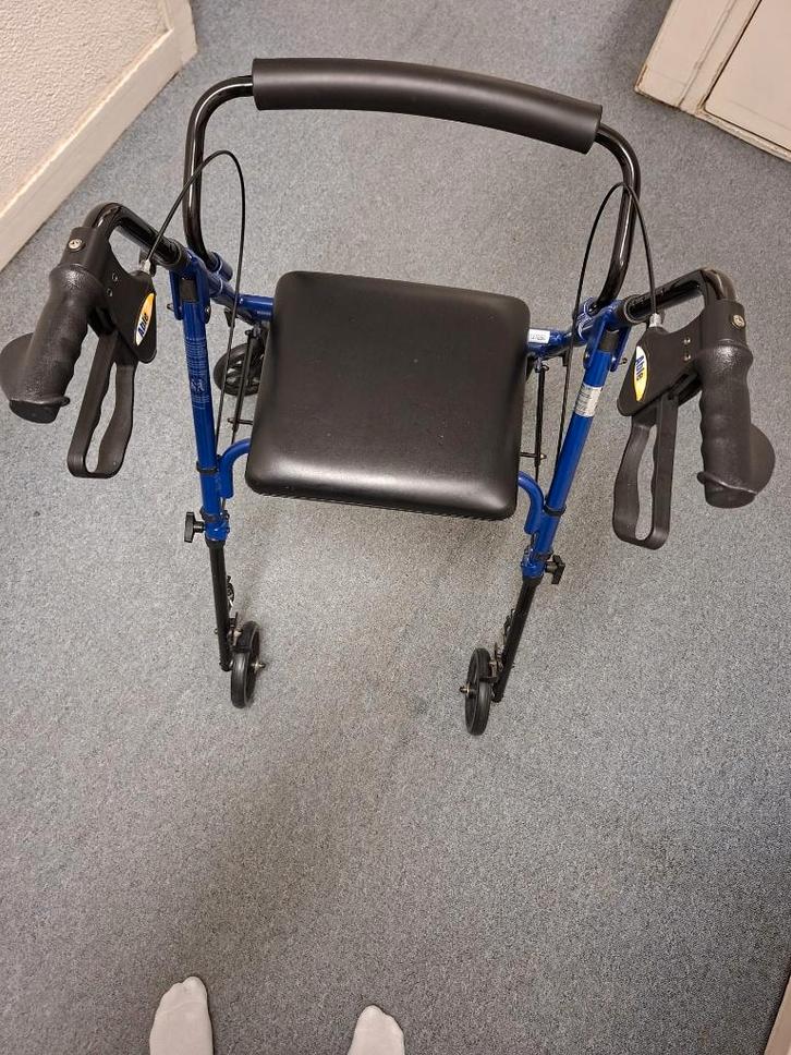2 rollators te koop, Diversen, Rollators, Zo goed als nieuw, Opvouwbaar, Ophalen